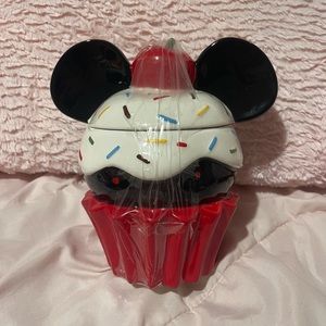 Disney Mickey Mouse Cupcake Cookie Jar BRAND NEW